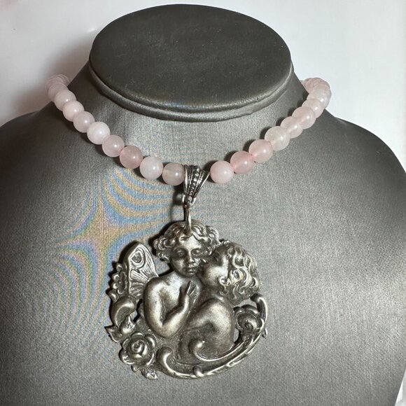 Cherub Rose Quartz Pendant Necklace Handmade Silver Repoussé Art Nouveau Gift - Picture 4 of 9